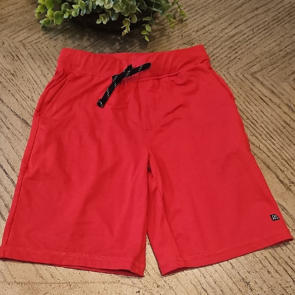 Red Quick Dry Shorts Size 8 Boys Algo